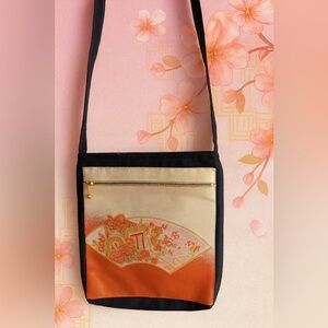 Elegant Korean-Inspired Crossbody Bag with Floral Fan Design